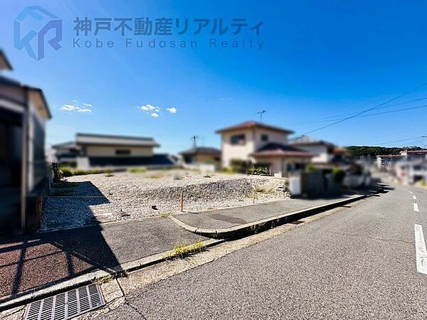 ・間口が12.1ｍございますので建築プランも広がりますね♪