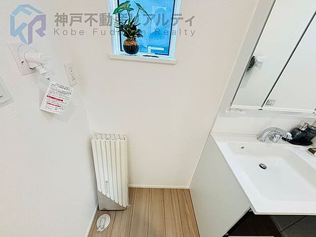 室内洗濯機置き場あり♪