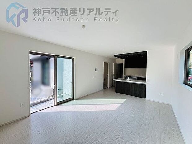 ◇家族の集うLDKは約16.2帖♪