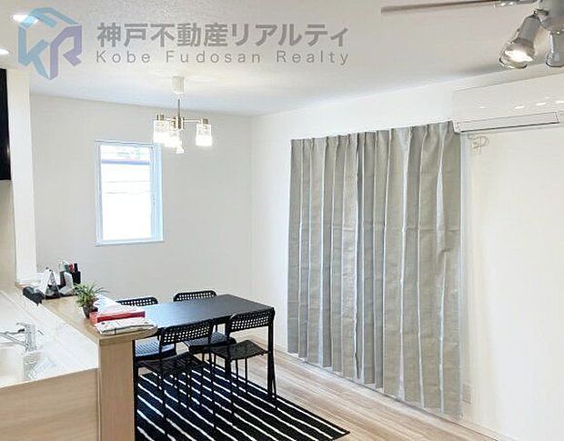 ◇LDK・各部屋にエアコン4台、照明器具7台を標準装備♪