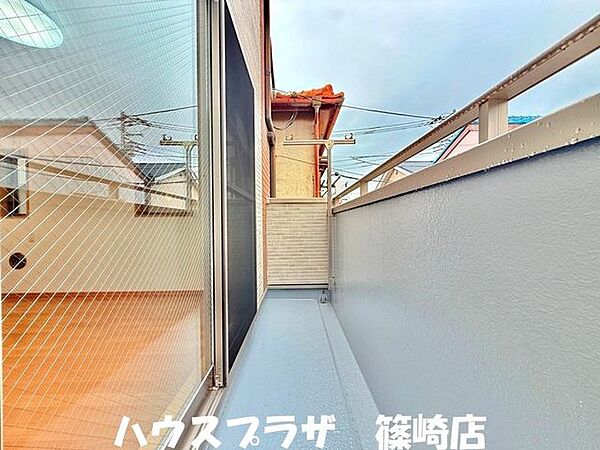 洗濯物を干すスペースもしっかりと確保されております。