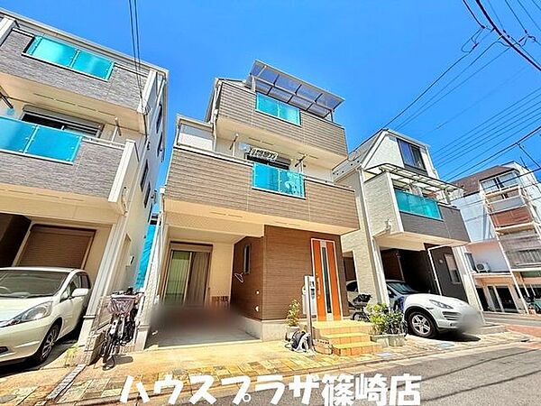 外観がおしゃれなお家となっております！R8.7月撮影