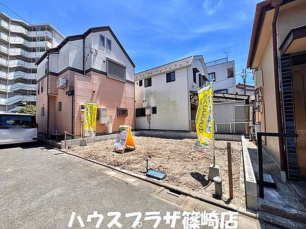 コンビニまで徒歩3分で行けます！R8.7月撮影