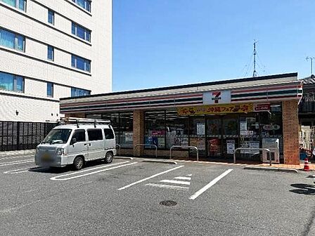 セブンイレブン江戸川東小岩4丁目店 徒歩3分。 200m