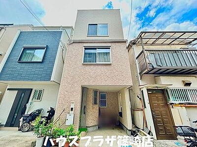 外観:シンプルながら存在感のある美しい外観です。R8年9月撮影 外観:シンプルながら存在感のある美しい外観です。R8年9月撮影