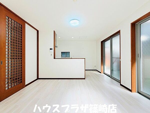 南側から明るい光が差し込むリビングです！