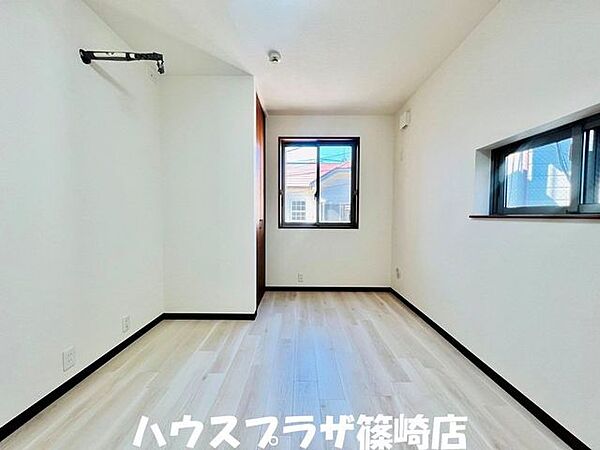 5.5帖と広々とした洋室です！