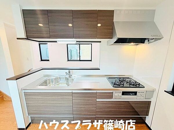 対面式キッチンを採用しているので談笑しながらお料理ができます！