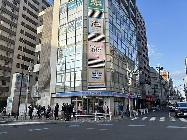 ローソン新小岩二丁目店 徒歩1分。 80m