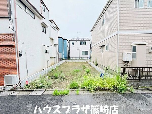 どんなお家を建てようかワクワクしそうな立地です！ R8.8月撮影