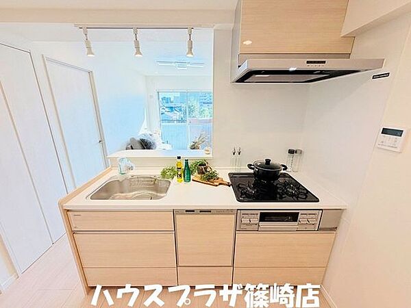 コンパクトながら料理がしやすいキッチンです！