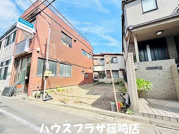所有権の建築条件付き売地です！ R8.10月撮影