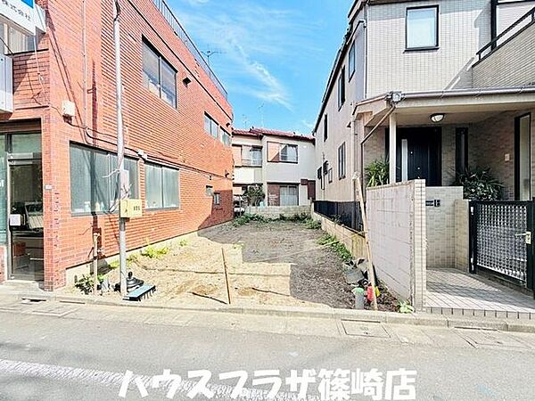 建物面積が100平米以上の間取りが入ります！ R8.10月撮影
