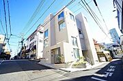 牛込柳町駅より徒歩1分 4階 築2年4ヶ月の賃貸物件