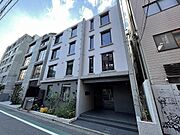 目黒駅より徒歩7分 築5年1ヶ月 4階建の賃貸物件