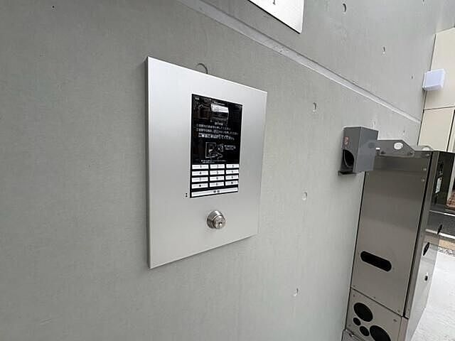 10 / 21
