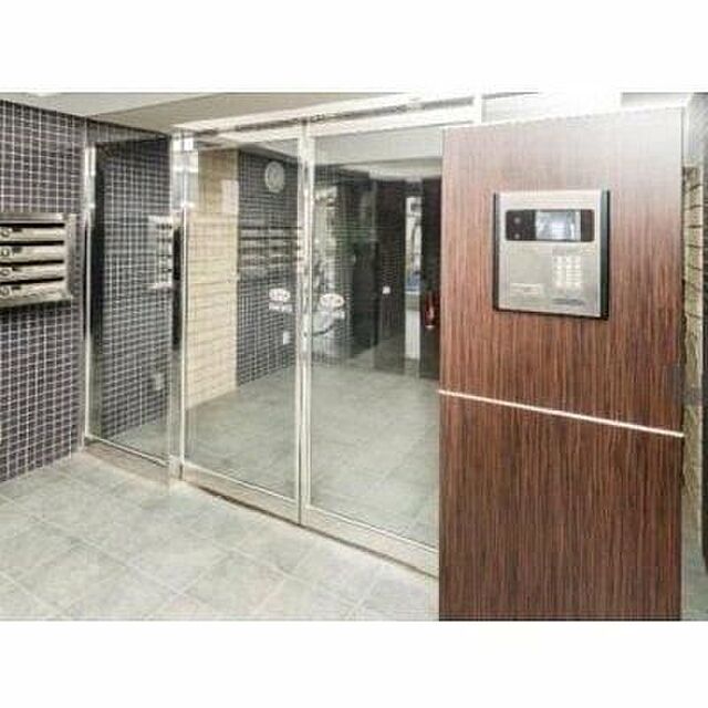 9 / 10