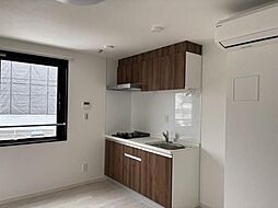 レオーネ早稲田 203 2階1LDKのリビング/ダイニング