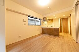 ピエール・リヴィエール白金台2 101 1階1LDKのリビング/ダイニング