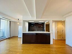 オリンピアード麻布霞坂 905 9階2LDKのリビング/ダイニング