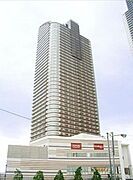 武蔵小杉駅より徒歩9分 築17年7ヶ月 48階建の賃貸物件