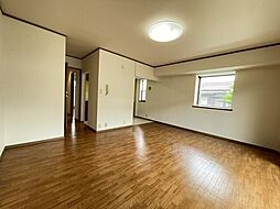 野方ハイム 1階3LDKのリビング/ダイニング