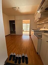 パーク・サイド関 302 3階2DKのリビング/ダイニング