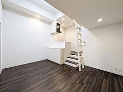 フェニックス飯田橋 102 1階1LDKのリビング/ダイニング