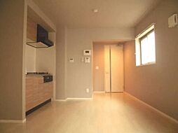 カーサ鈴 202 2階1LDKのリビング/ダイニング