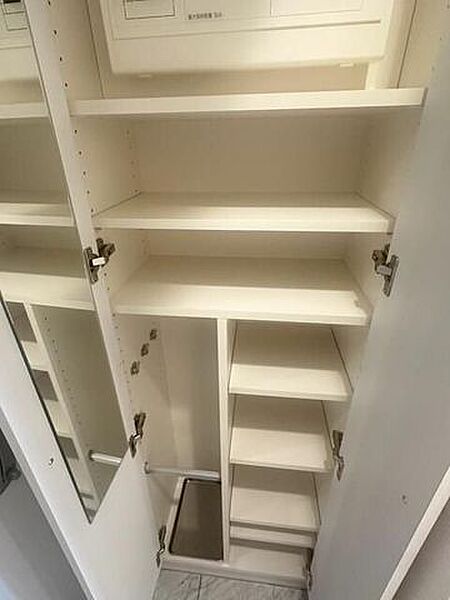 収納