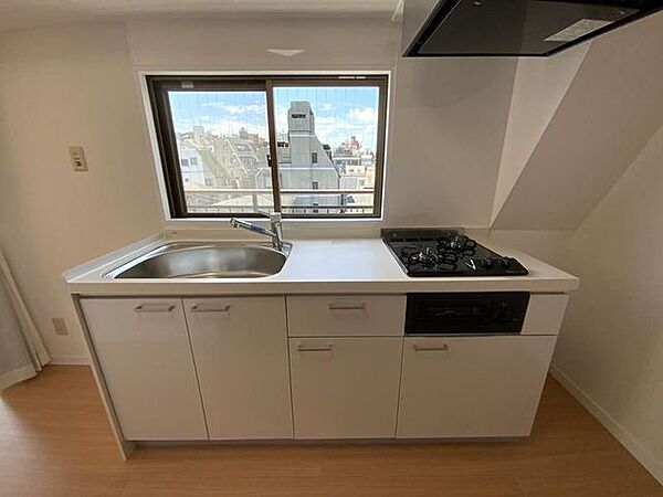 キッチンを拡大表示