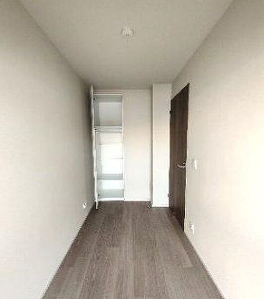 洋室を拡大表示
