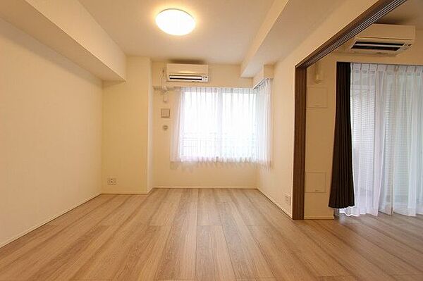apartment 東京都渋谷区恵比寿４丁目
地図を見る