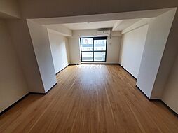 藤和ハイタウン新宿 8階ワンルームのリビング/ダイニング