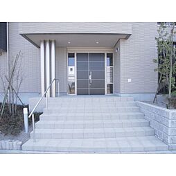4 / 10