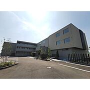 万博記念公園駅よりバス9分 徒歩13分 1階 築1年の賃貸物件