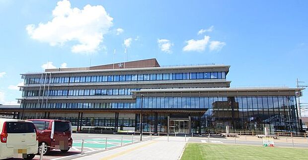 桜井市役所 860m