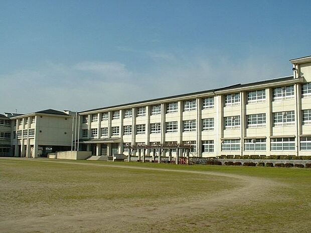 大三輪中学校 2620m