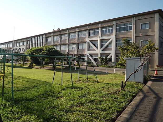 纏向小学校 760m