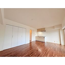 パレス高島平 202 2階1LDKのリビング/ダイニング