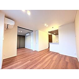 ヴィラケーパ 102 1階2LDKのリビング/ダイニング