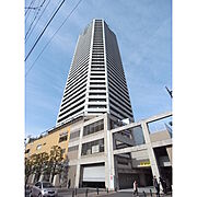 武蔵浦和駅より徒歩1分 36階 築24年8ヶ月の賃貸物件