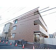 北与野駅より徒歩15分 築1年8ヶ月 3階建の賃貸物件