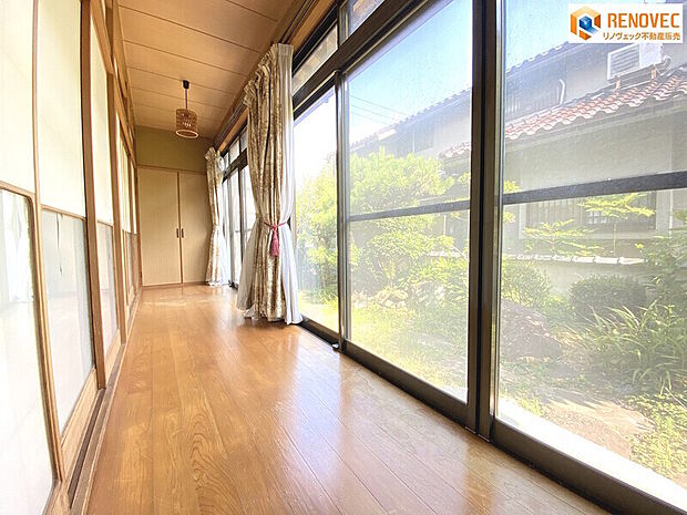 【1階　広縁】◆広縁があると外部に対して大きな空気層を作ることができるため、和室側の室内環境が安定します♪