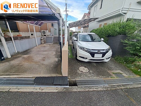 【駐車場】◆幅もゆとりをもうけておりますので、ギリギリに停めなければという心配もございません