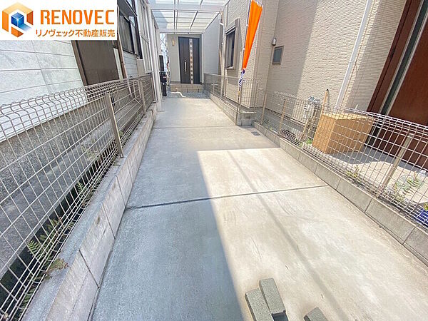 【駐車場】◆お家探しから住宅ローン、リフォームのご相談、火災保険やお車の保険に至るまで、トータルにお客様をサポート致します！お気軽にご相談下さい♪