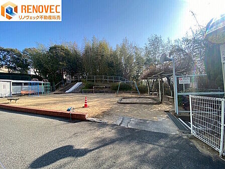 【敷地内公園】◆お客様の「ありがとう」をやりがいに、誠心誠意お応え致しますリノヴェックでは、丁寧なサービスと幅広いご提案をさせて頂きます安心の住まい探しをしませんか?