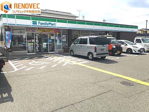 【ファミリーマート堺深井中町店】◆約432ｍ◆徒歩約6分