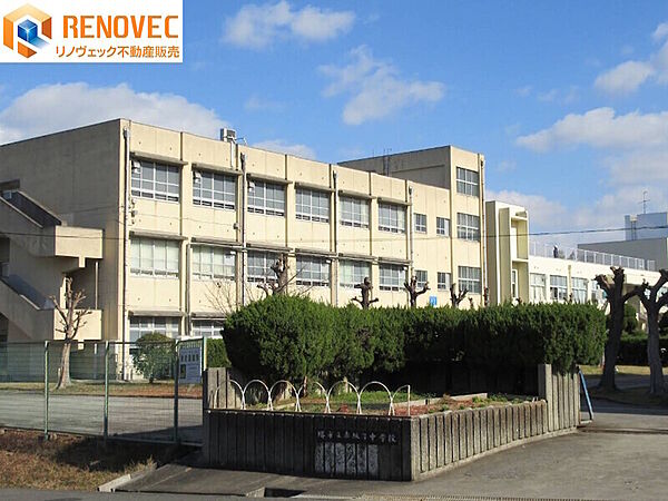 【堺市立赤坂台中学校】◆約936ｍ◆徒歩約12分