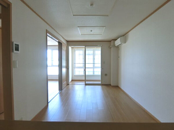 アビニヨン．Ｍ　Ｂ 202｜鳥取県米子市富益町(賃貸アパート2LDK・2階・61.91㎡)の写真 その3